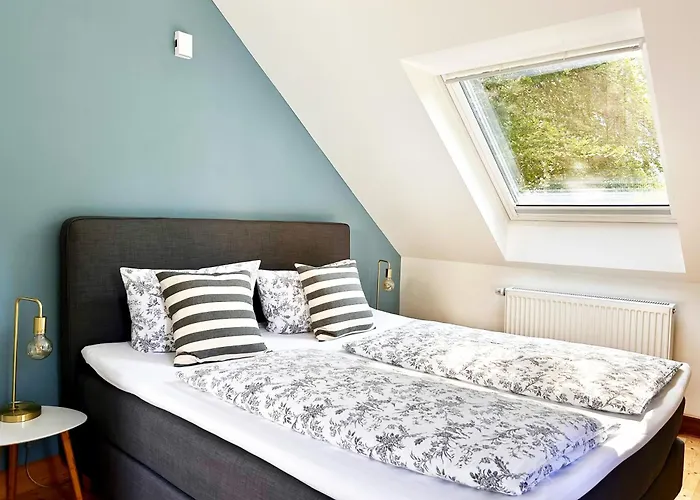 Ferienwohnung Weingut Villa Huesgen Am Moenchhof